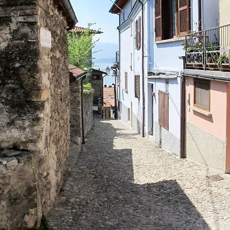 Locazione Turistica Casa Paesett * San Siro (Lombardy)
